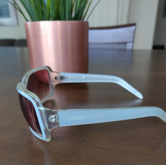 White Guess sunglasses